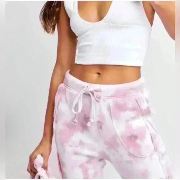 Free People FP Movement Tie-Dye Work It Out Joggers NWT Size Medium - Picture 3 of 7